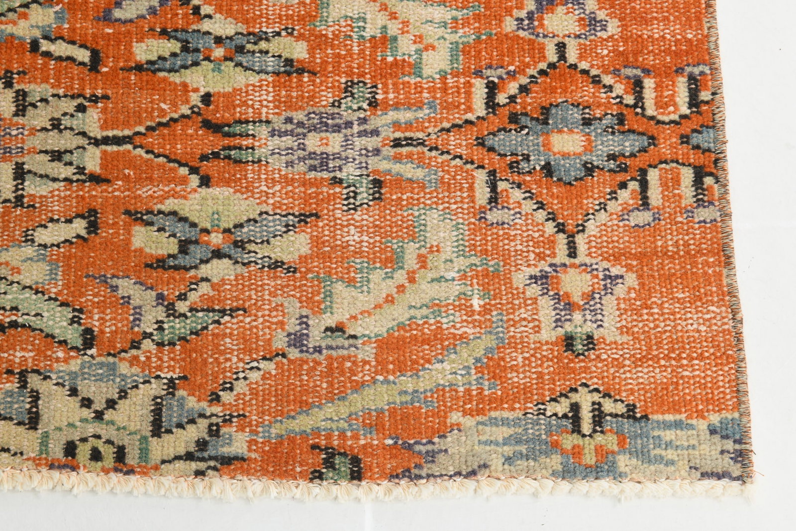 4'11'' x 8'2'' Handmade Vintage Wool Rug - 1435 - 8