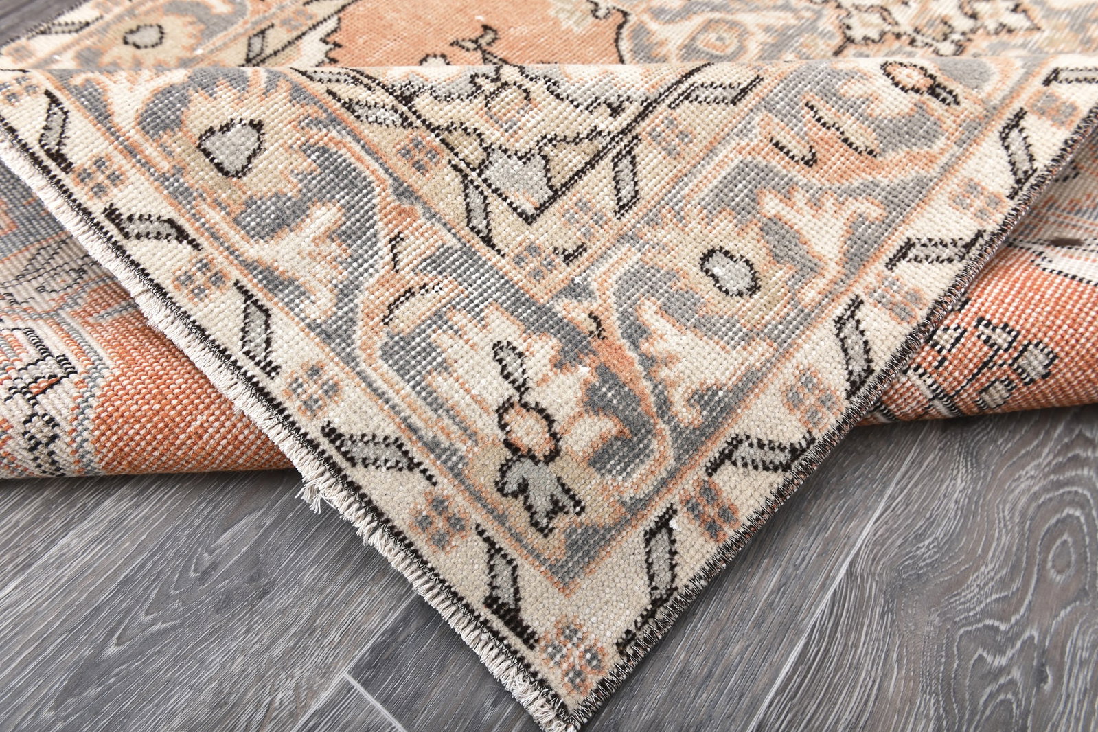 3'8'' x 6'11'' Handmade Vintage Wool Rug - 243959 - 11