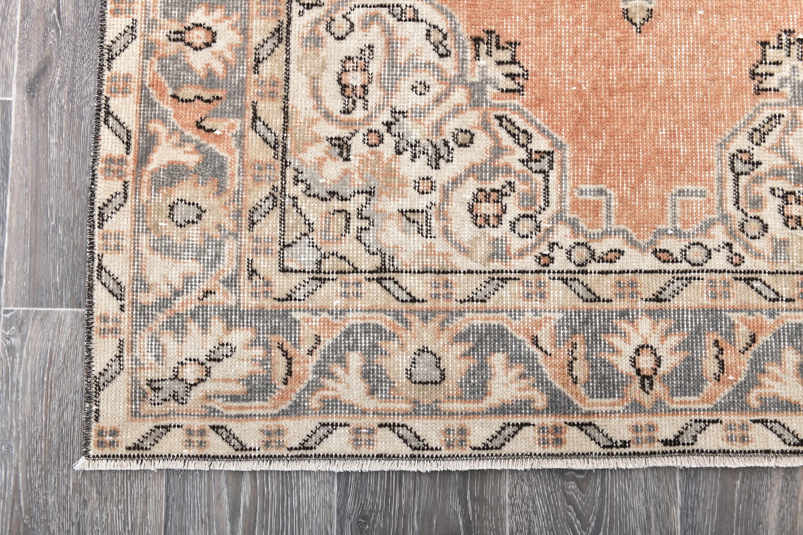 3'8'' x 6'11'' Handmade Vintage Wool Rug - 243959 - 7