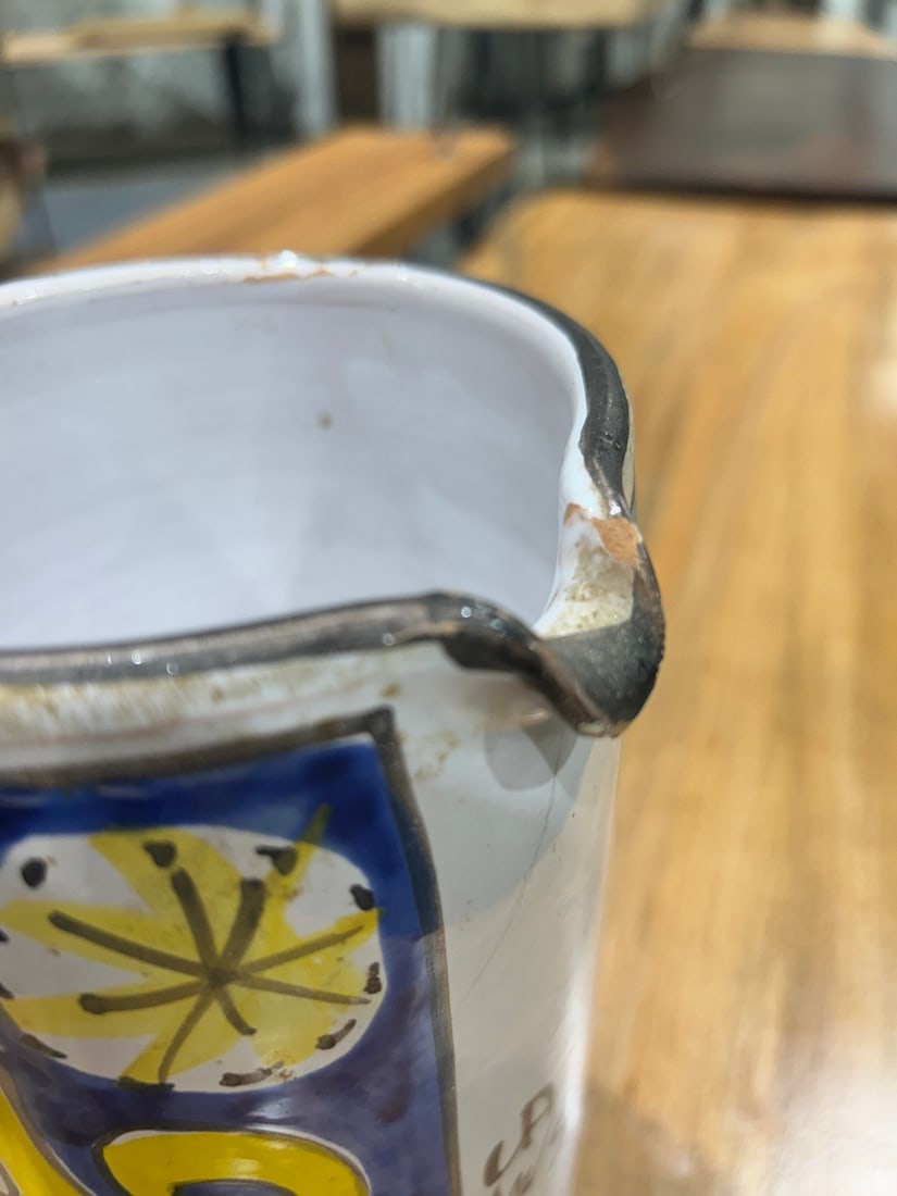 Hand-Painted Italian Maiolica-Style Ceramic Mug - 3