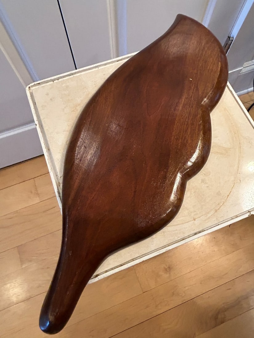 Mid-Century Modern Carved Wooden Leaf-Shaped Serving Tray - 2