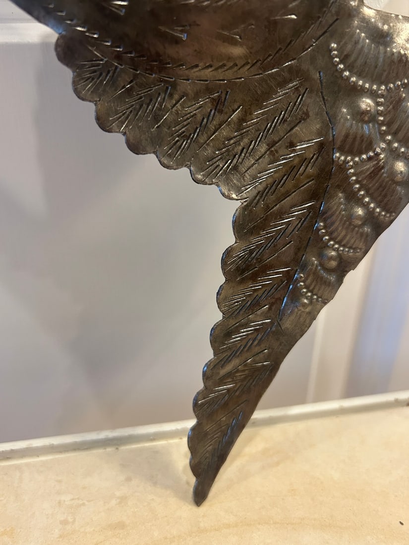 Hand-hammered Metal Folk Art Bird Wall Hanging - 4