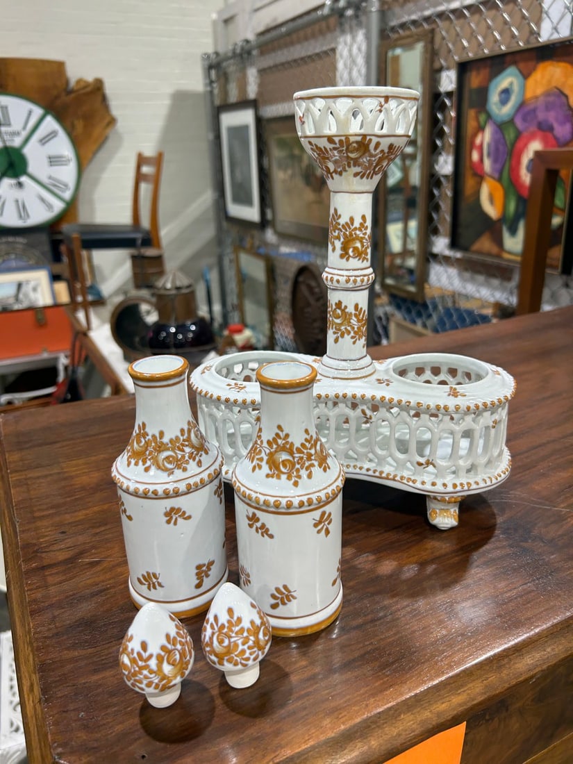 Italian Faience-Style Reticulated Centerpiece with Two Cruets - 2