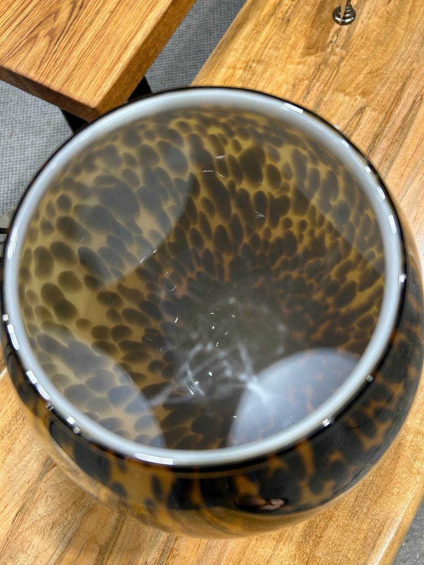 Contemporary Tortoiseshell Oversized Art Glass Vase - 3