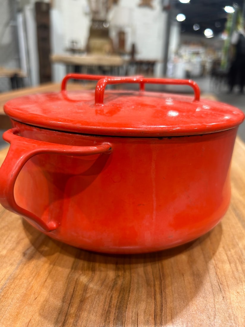 Vintage Red Enameled Cast Iron Dutch Oven - 2