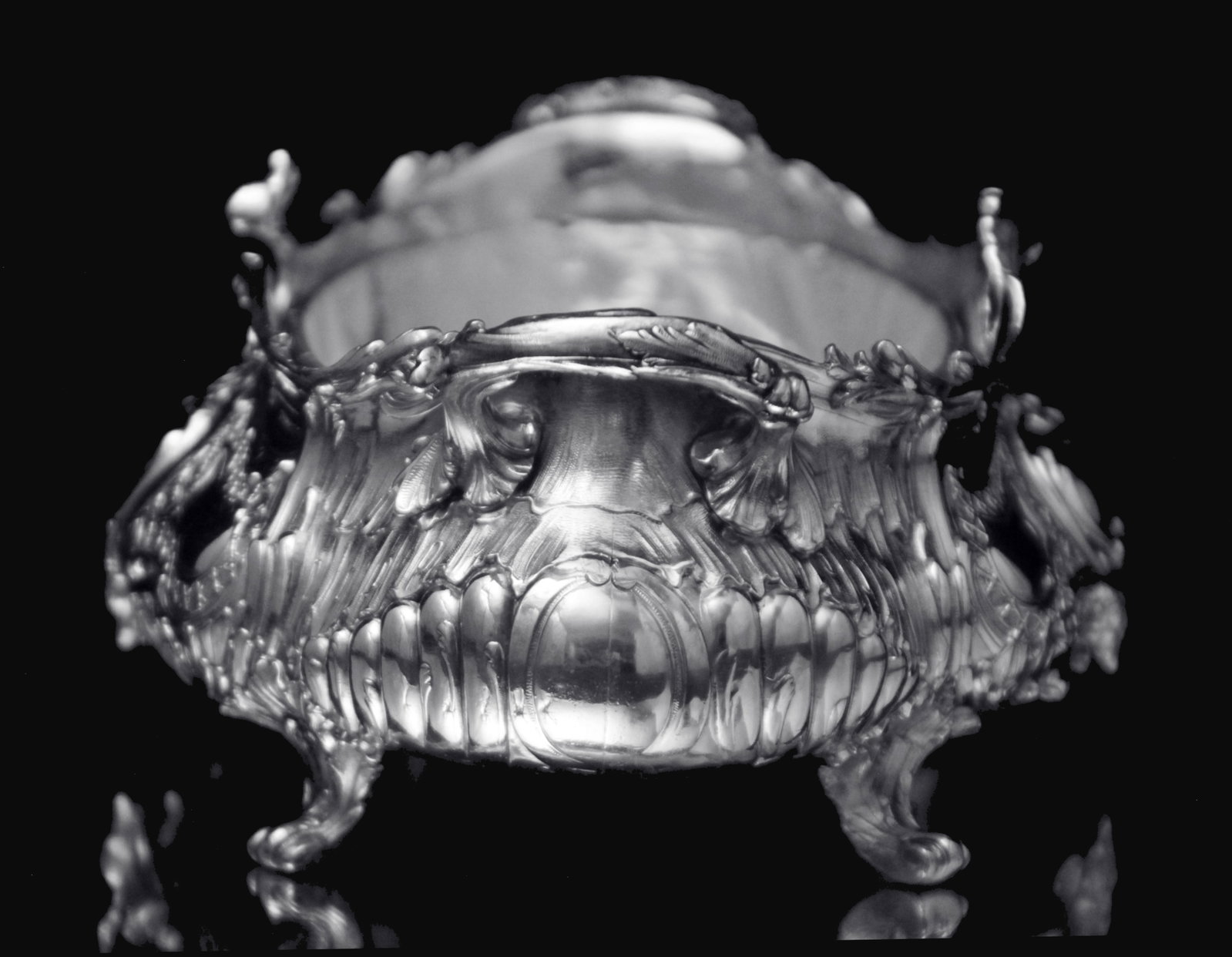 French: 2pc. Antique 19th Century Silver Plate Table Centerpiece, Excellent Condition, Rocaille - 5