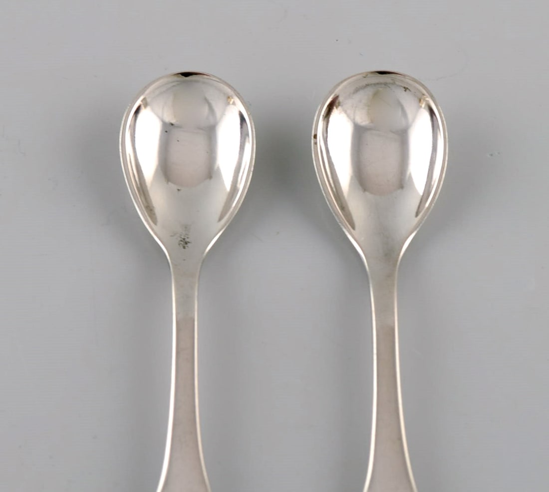 Two early Georg Jensen Rope salt spoons in silver (830). Dated 1909-1914. - 4