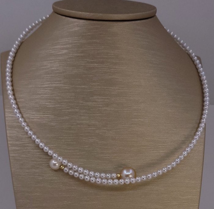 Necklace - 18 kt. Yellow gold, 11.5mm Golden South Sea Pearl - 4x8.5mm Freshwater Pearls - 4