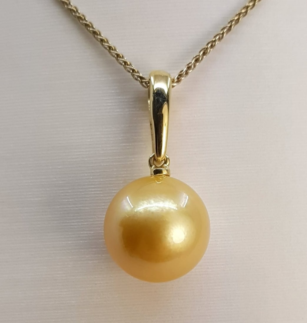 Necklace with pendant - 14 kt. Yellow gold - 11x12mm South Sea Pearl - 3
