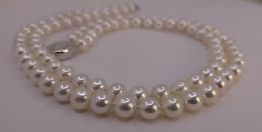 Necklace Silver, 8.0x8.5mm Bright Akoya pearls - 11