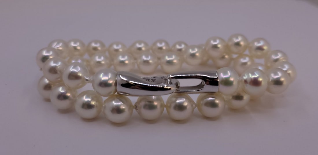 Necklace 9.5x10mm Akoya Pearls - 10