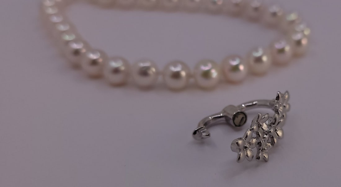 Necklace 7x7.5mm Double Akoya Pearls, Silver - 9