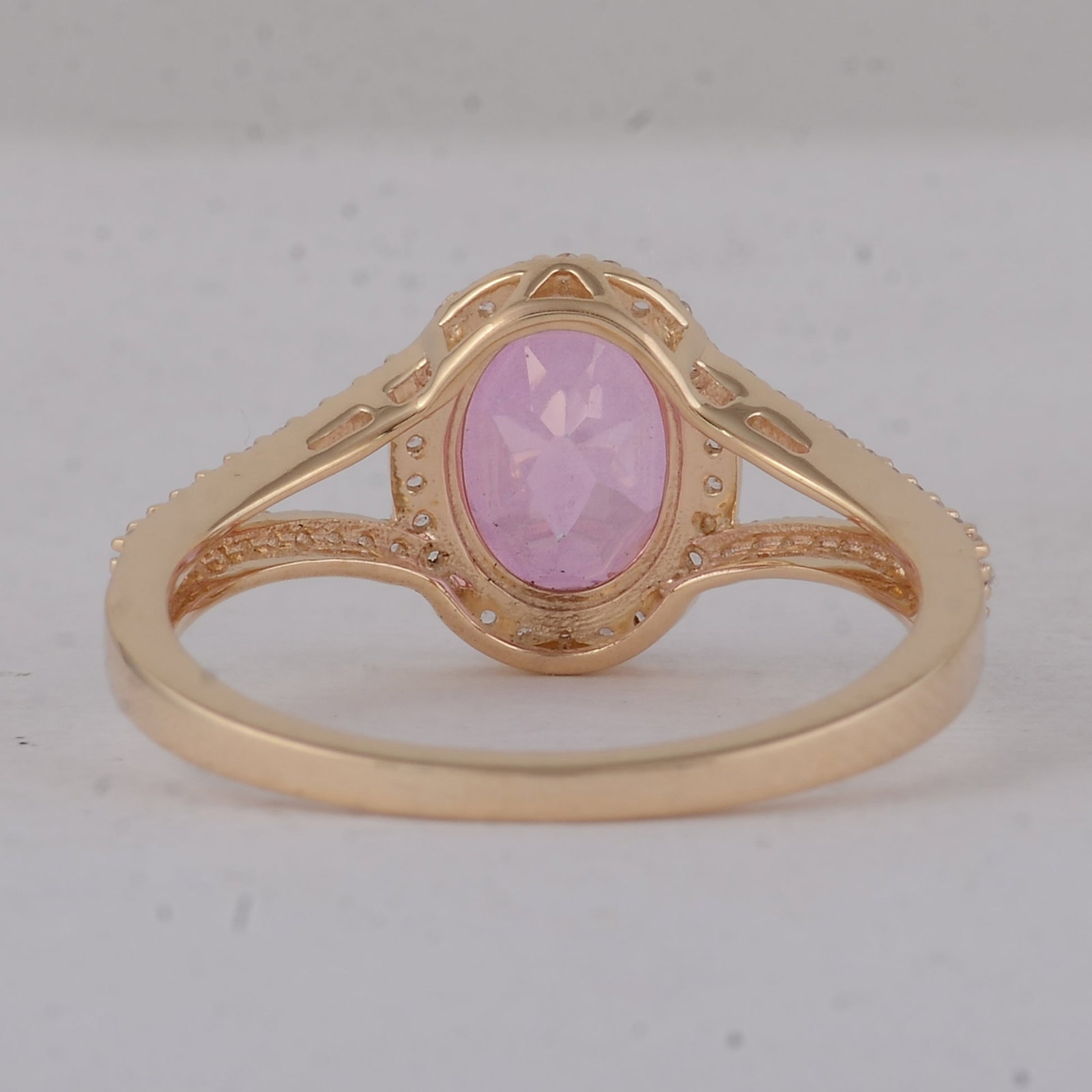 1.91 Ct Oval Pink Topaz 9K Gold Ring - 3