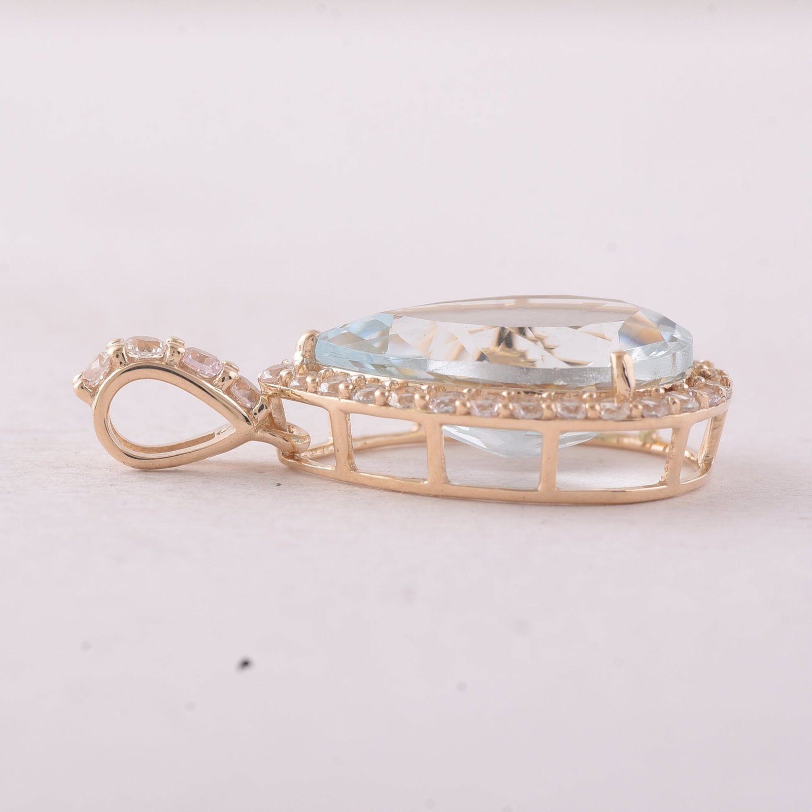 5.49 Ct Pear Aquamarine 9K Gold Pendant - 4