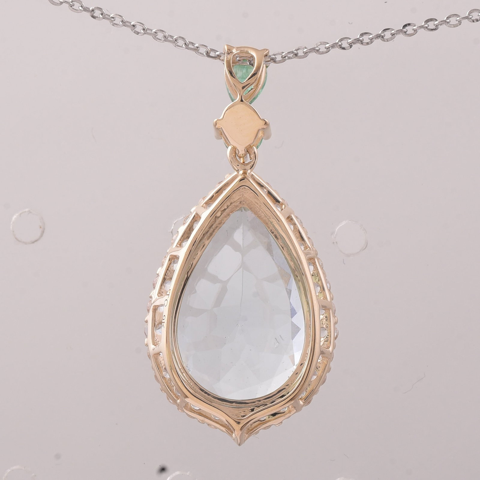 4.59 Ct Pear Aquamarine 9K Gold Pendant - 2