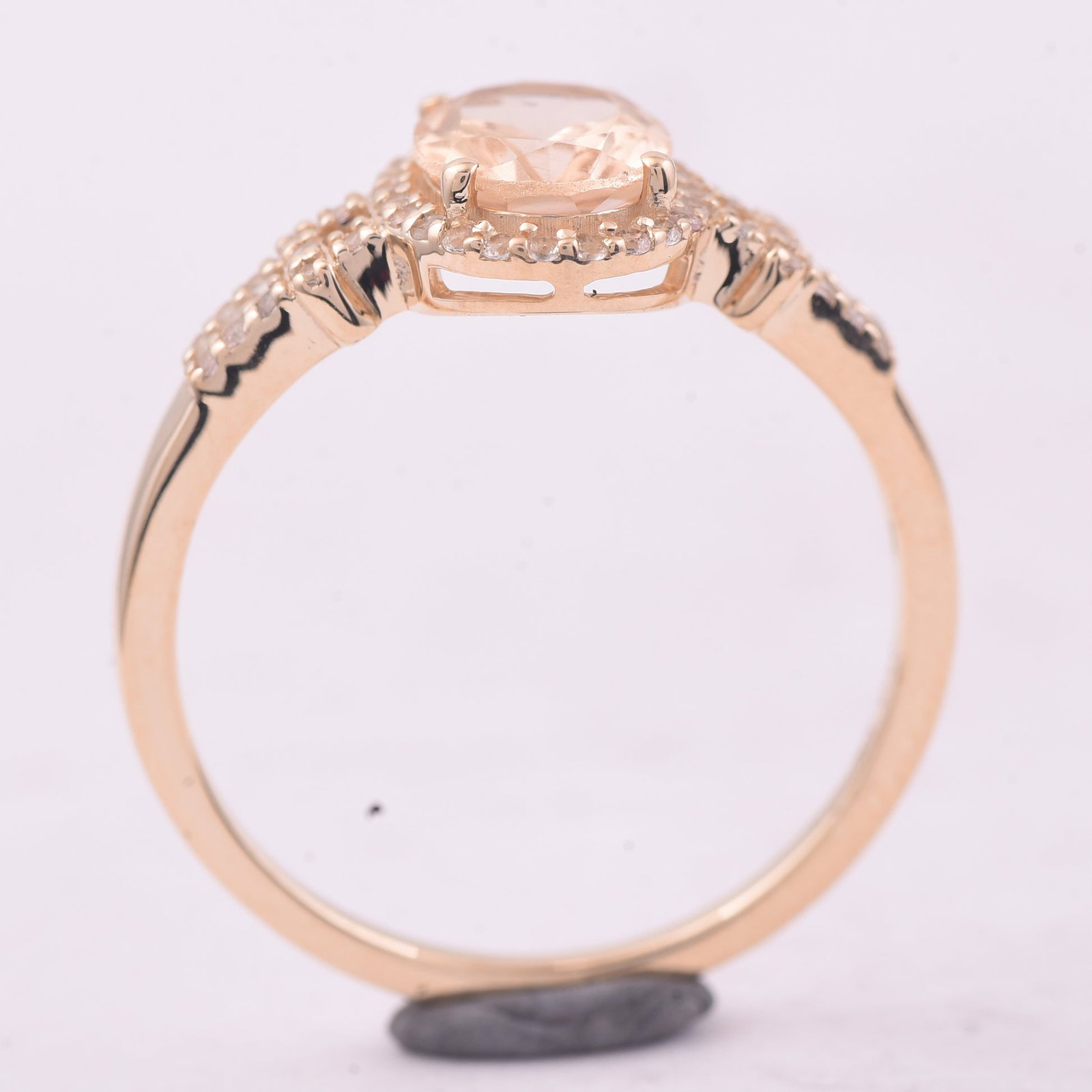 1.24 Ct Oval Tourmaline 9K Gold Ring - 4