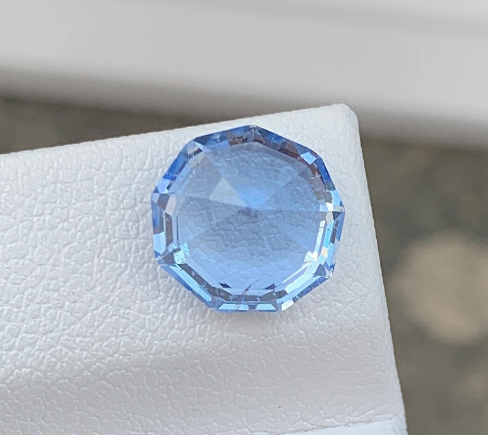 Santa Maria Aquamarine Gemstone: 3.73 CT Fancy Cut Beryl: Highlights Supplies for making crafts Materials: Gemstone: Aquamarine Presenting here is a Magnificent Santa maria blue color aquamarine gemstone . This Aquamarine has a Crystal blue Color and is