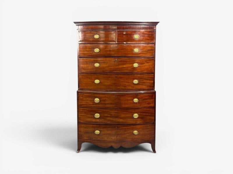 Georgian, Bow-Front Chest on Chest, Mahogany, Brass, England, 19th c. - 2