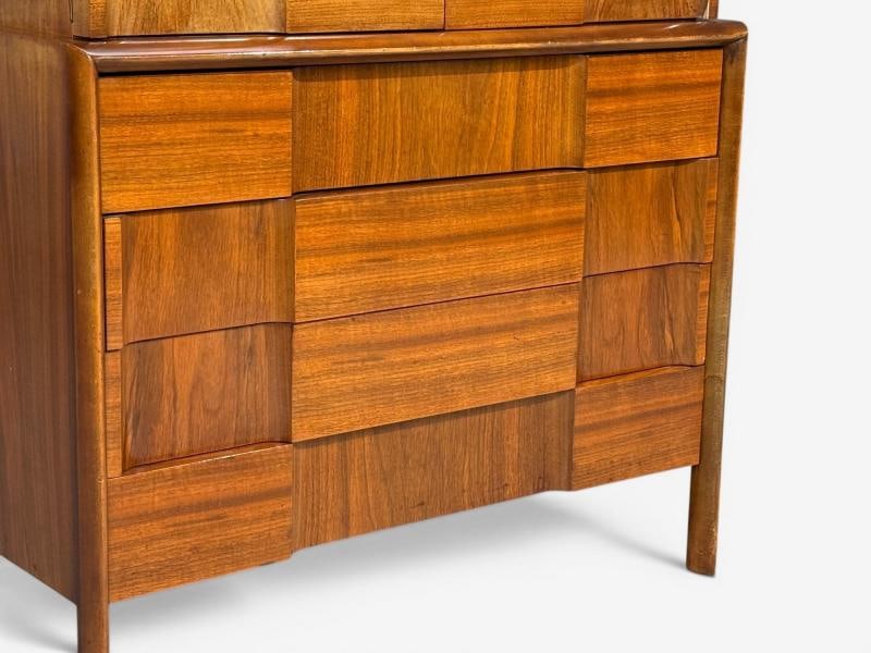 Edmond J. Spence, Sculptural Highboy, Walnut, Sweden, 1950s - 7