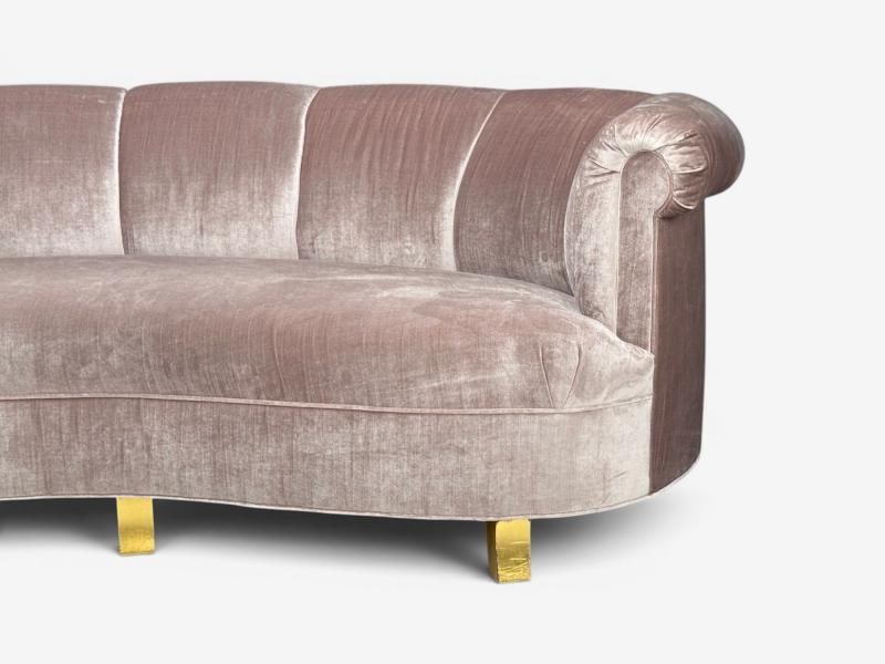Haute House, Large Audrey Channel Sofa, Purple Fabric, Giltwood, 21st c. - 4