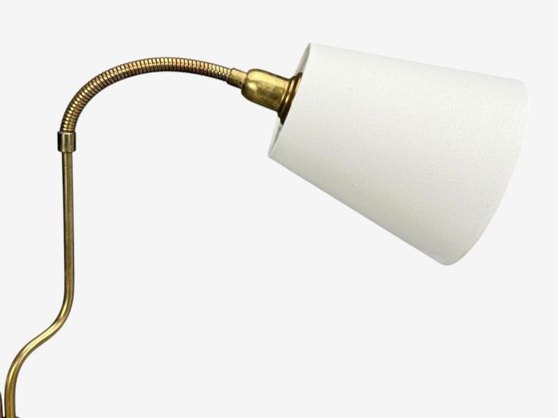 Swedish Modern, Dual Head Floor Lamp, Reeded Brass, Sweden, 1950s - 4
