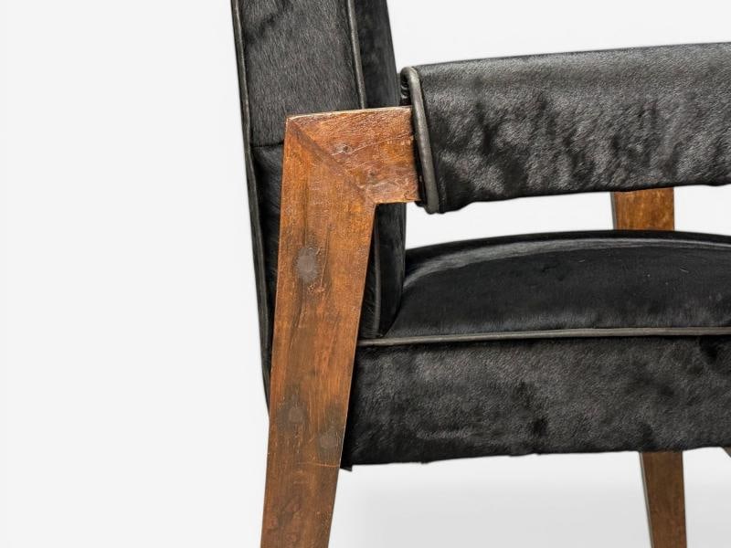 Pierre Jeanneret, Advocate Armchairs, Black Cowhide, Teak, Chandigarh, 1960s - 7