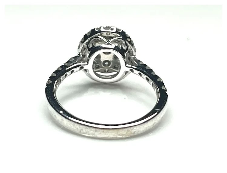 14k White Gold 1 Carat Diamond Cluster Ring - 5