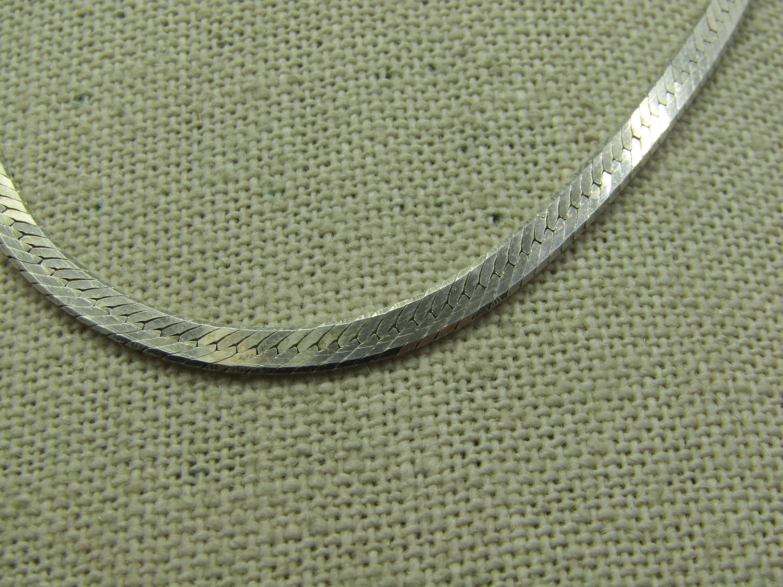 Vintage Sterling Silver Herringbone Necklace, 24", Unisex, Signed HCT, 3.5mm - 3