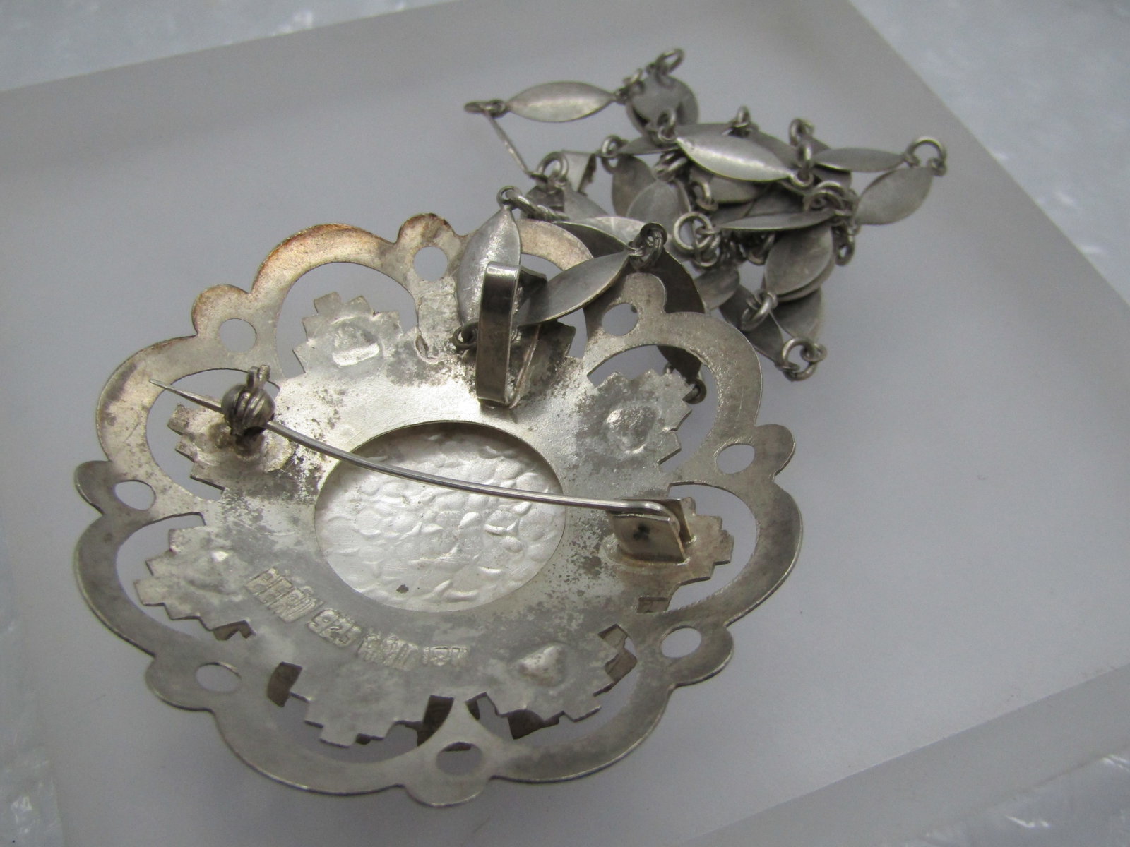 Vintage Sterling and 18kt Llama Filigree Necklace, Peru, 24" - 7