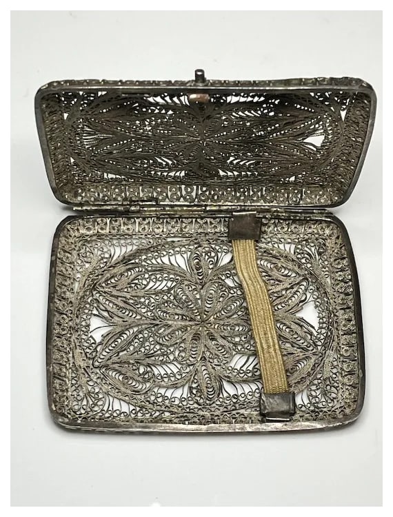 Vintage 800 Silver Filigree Cannetille Sterling Silver Cigarette / Card Case - 16