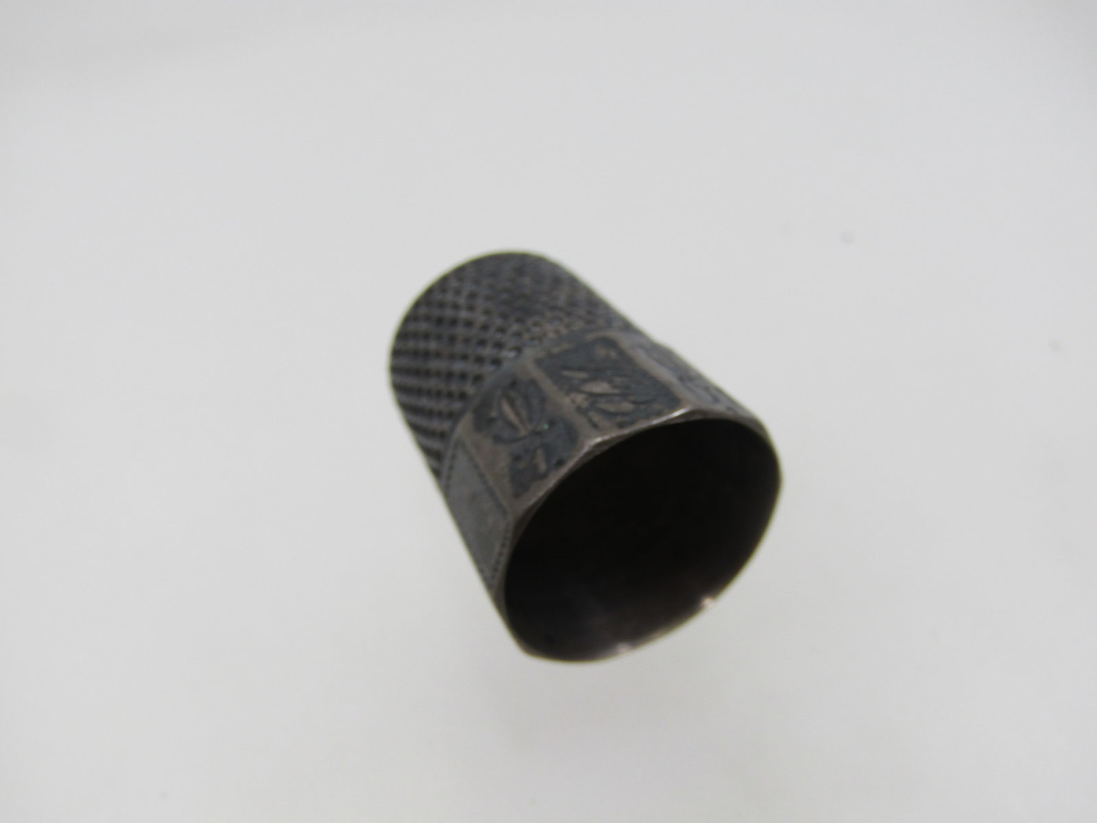 Vintage Sterling Thimble,m SZ 9, Engraved - 6