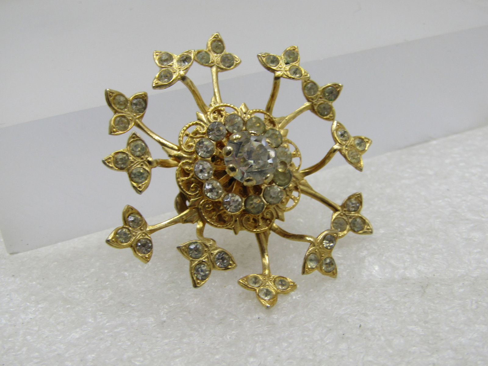 Vintage Large Rhinestone Single Earring, Great as Dress Clip Too - 3