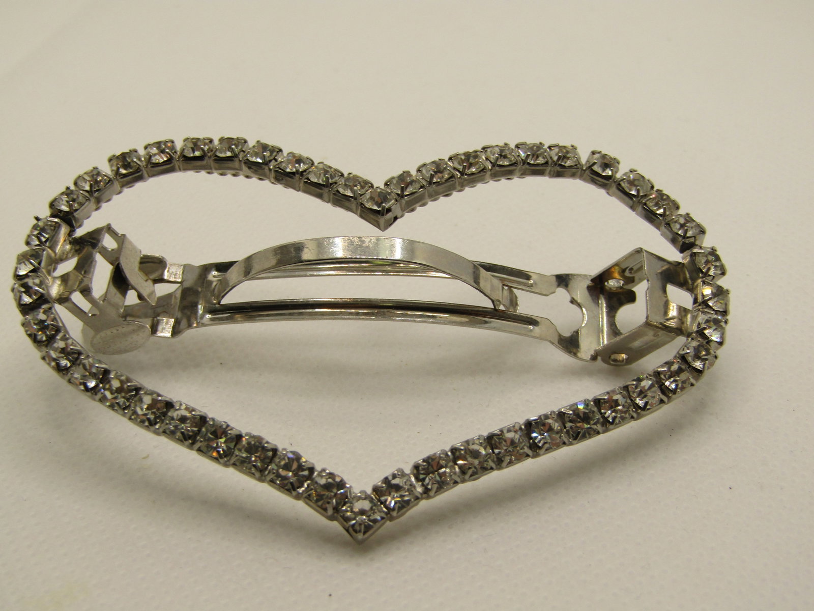 Vintage Rhinestone Open Heart Barrette, 3" by 2.75", Silver Tone - 4