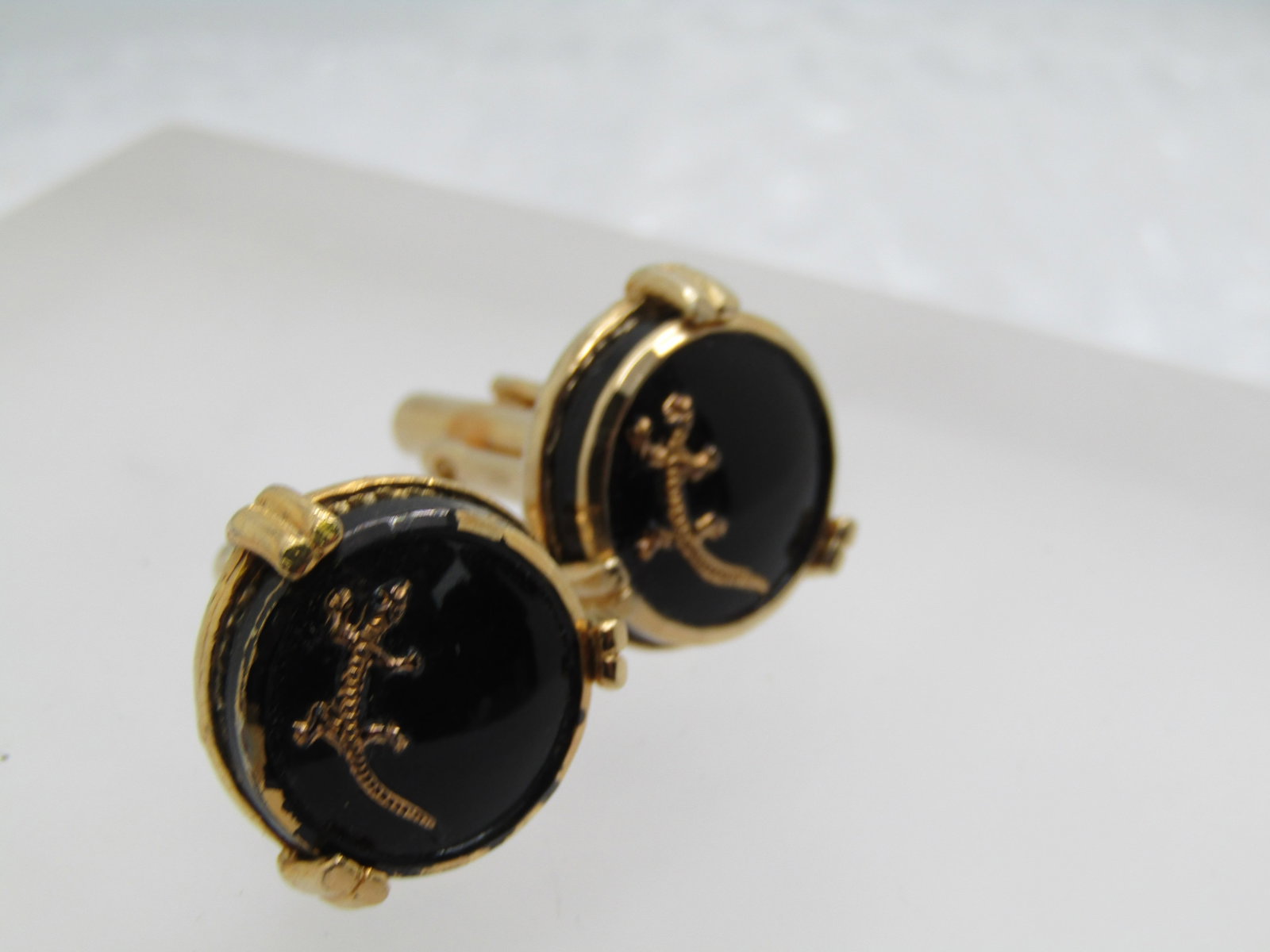 Vintage Black and Gold Gecko Cufflinks, 1960's-1970's - 2