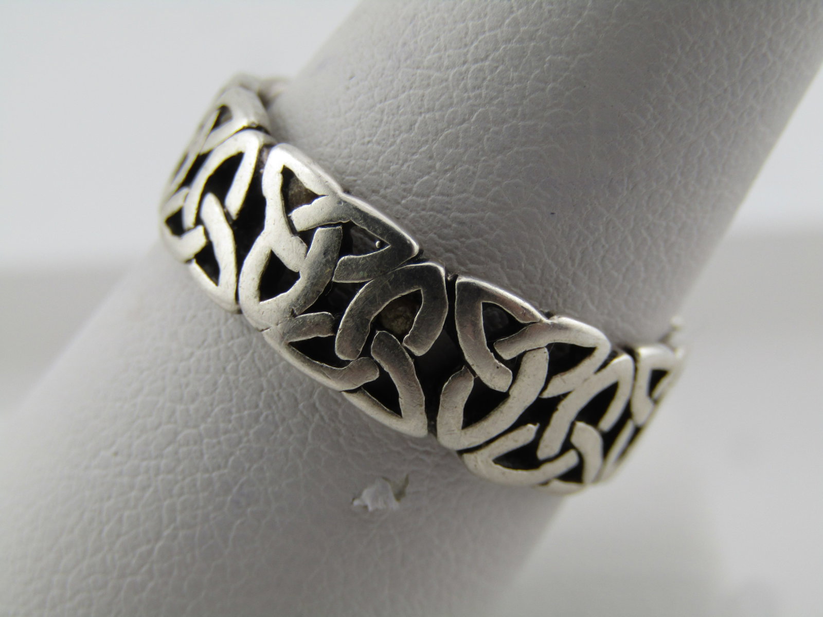 Vintage Sterling Celtic Knot Band Ring, Sz. 9, Unisex, 6.5mm - 2