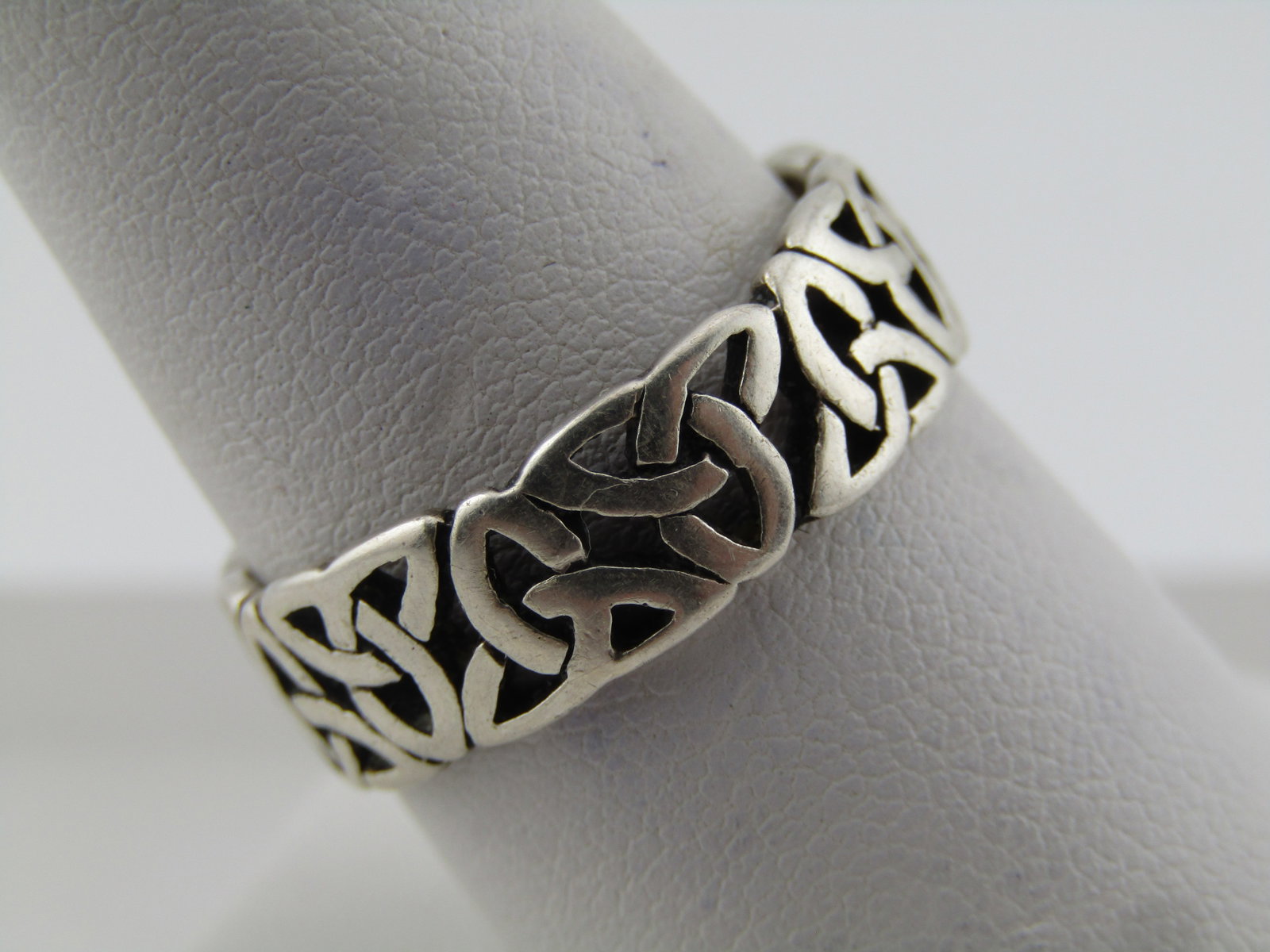 Vintage Sterling Celtic Knot Band Ring, Sz. 9, Unisex, 6.5mm - 3