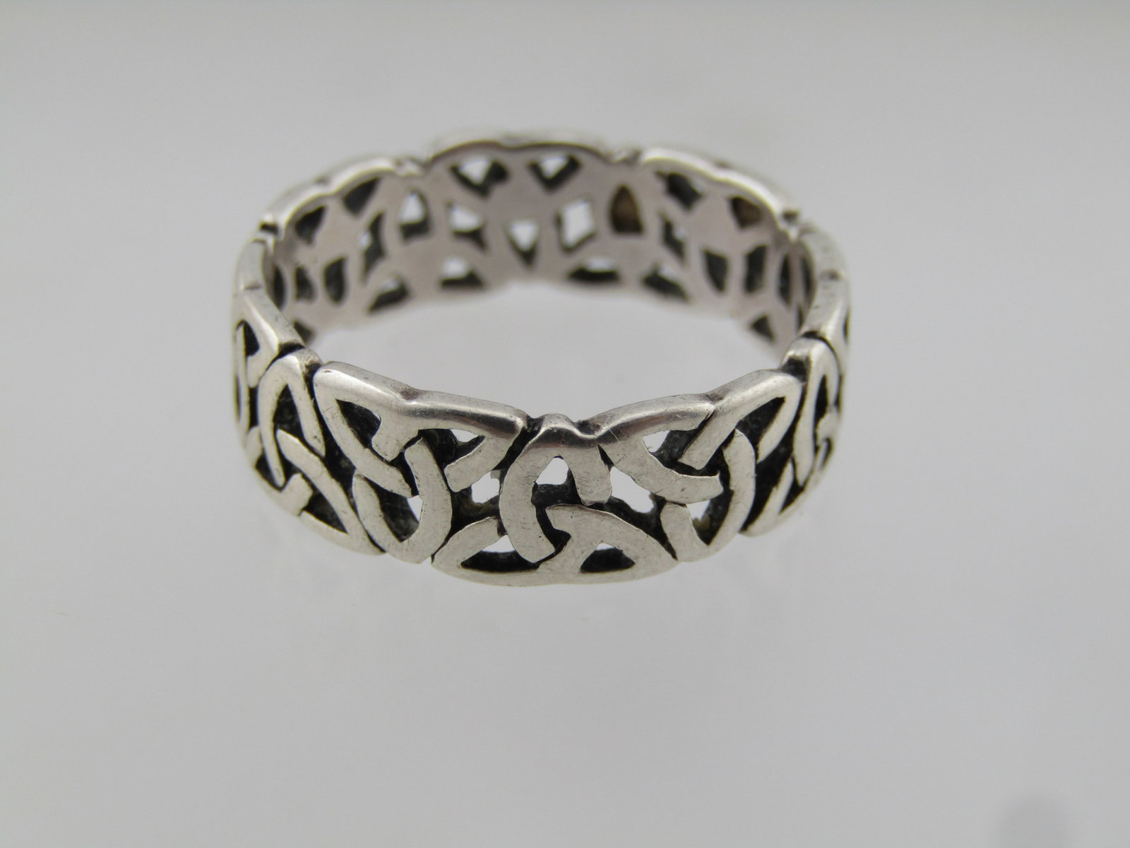 Vintage Sterling Celtic Knot Band Ring, Sz. 9, Unisex, 6.5mm - 4