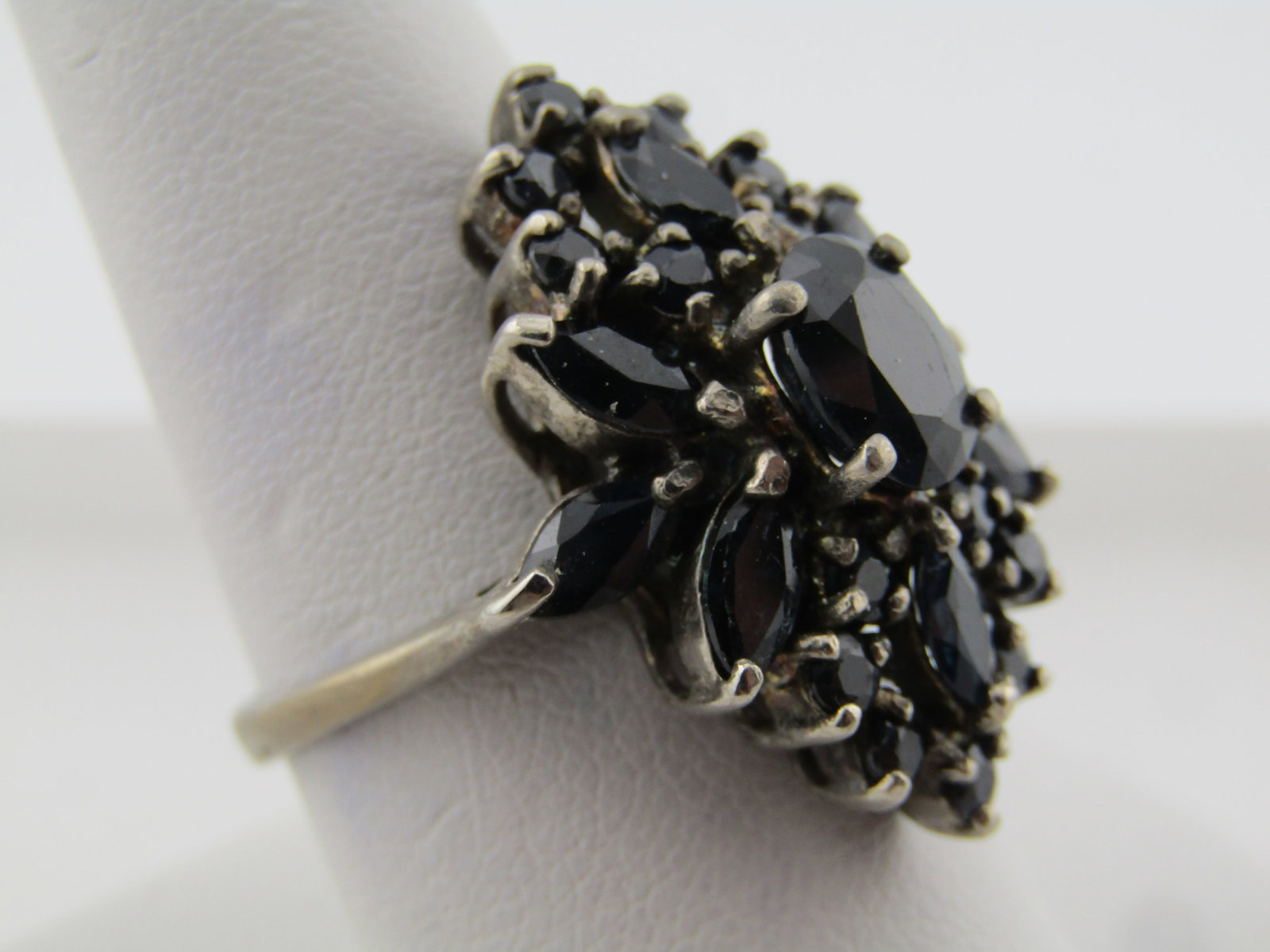 Vintage Sterling Dark Blue Lab Sapphire Cluster Ring, Sz. 9.5, 1990's - 3