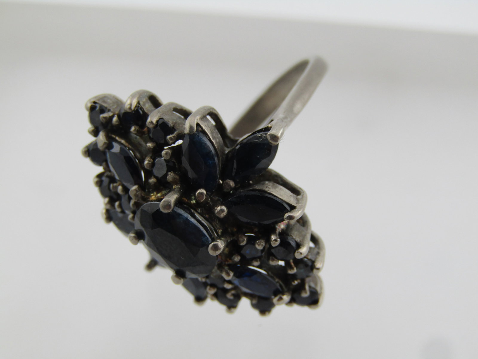 Vintage Sterling Dark Blue Lab Sapphire Cluster Ring, Sz. 9.5, 1990's - 6
