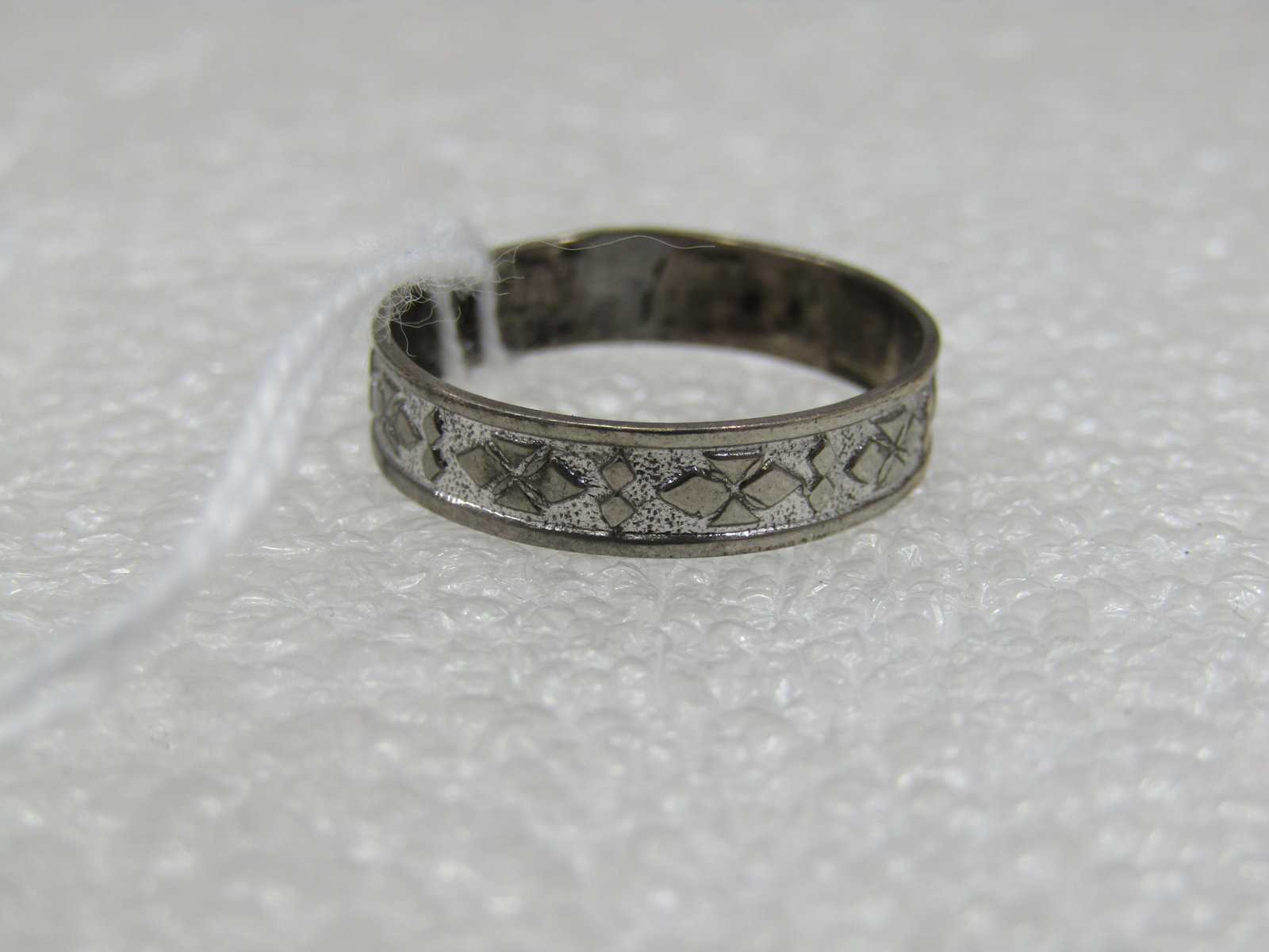 Vintage Sterling Southwestern 4mm Band Ring, Sz. 8 - 3