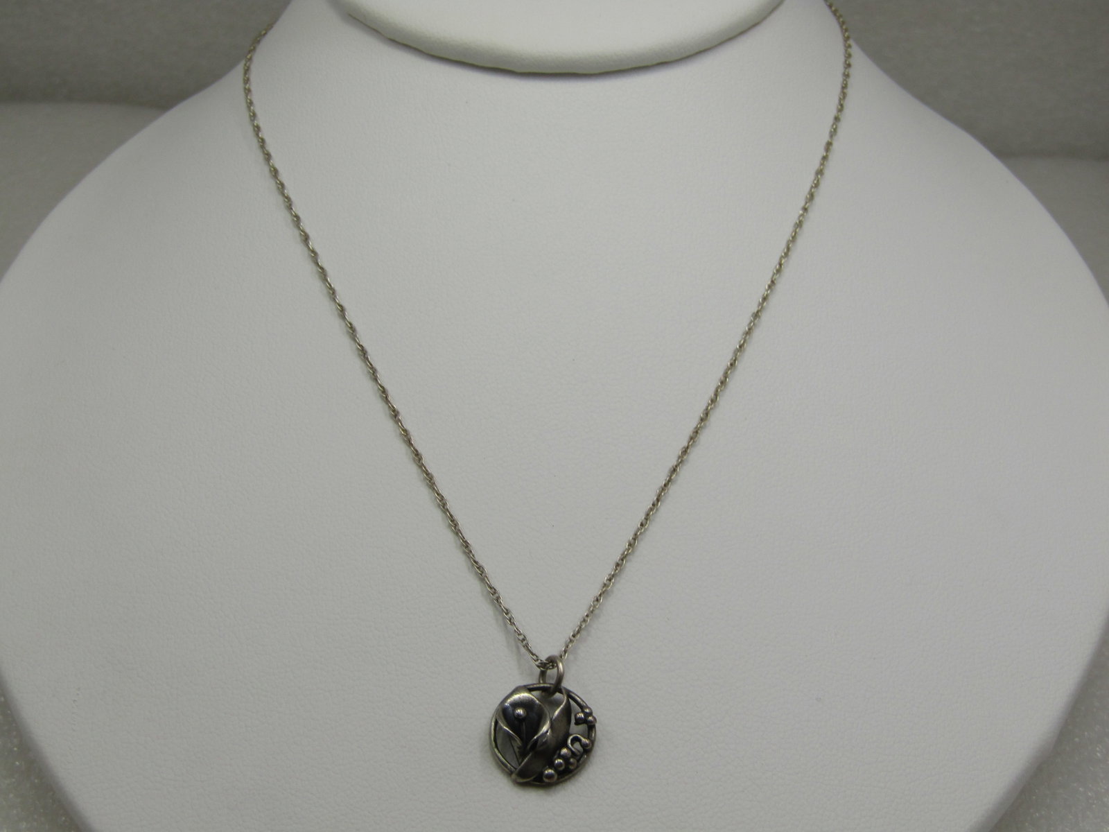 Vintage Sterling Calla Lily Necklace, 18"m 1mm Rope Chain - 3