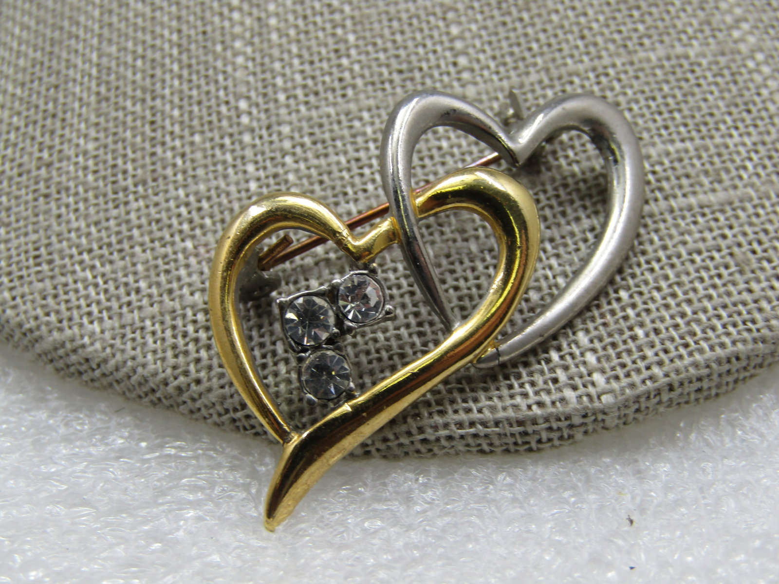 Vintage Two-Tone Double Heart Brooch, Rhinestones, 1980's - 4