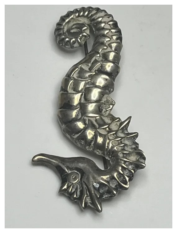 Vintage Sterling Silver Seahorse Brooch/ Pin - 4