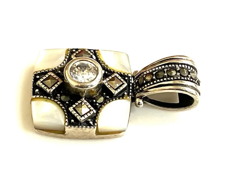 Estate Sterling Silver Marcasite and Mother of Pearl Pendant - 4