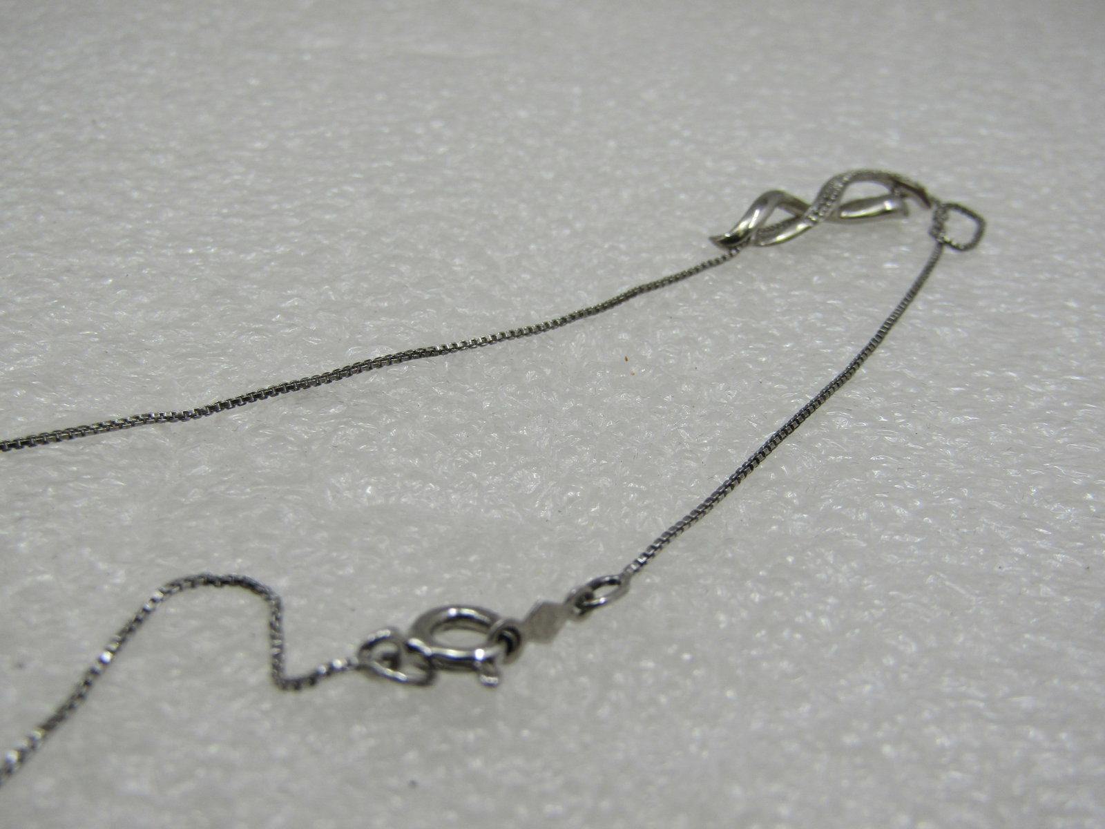 Sterling Silver Diamond Chip Journey Necklace, 18" - 6