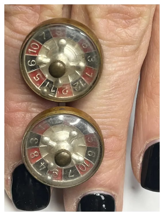 Vintage 1950's Spinning Roulette Wheel Cuff Link Set - 8
