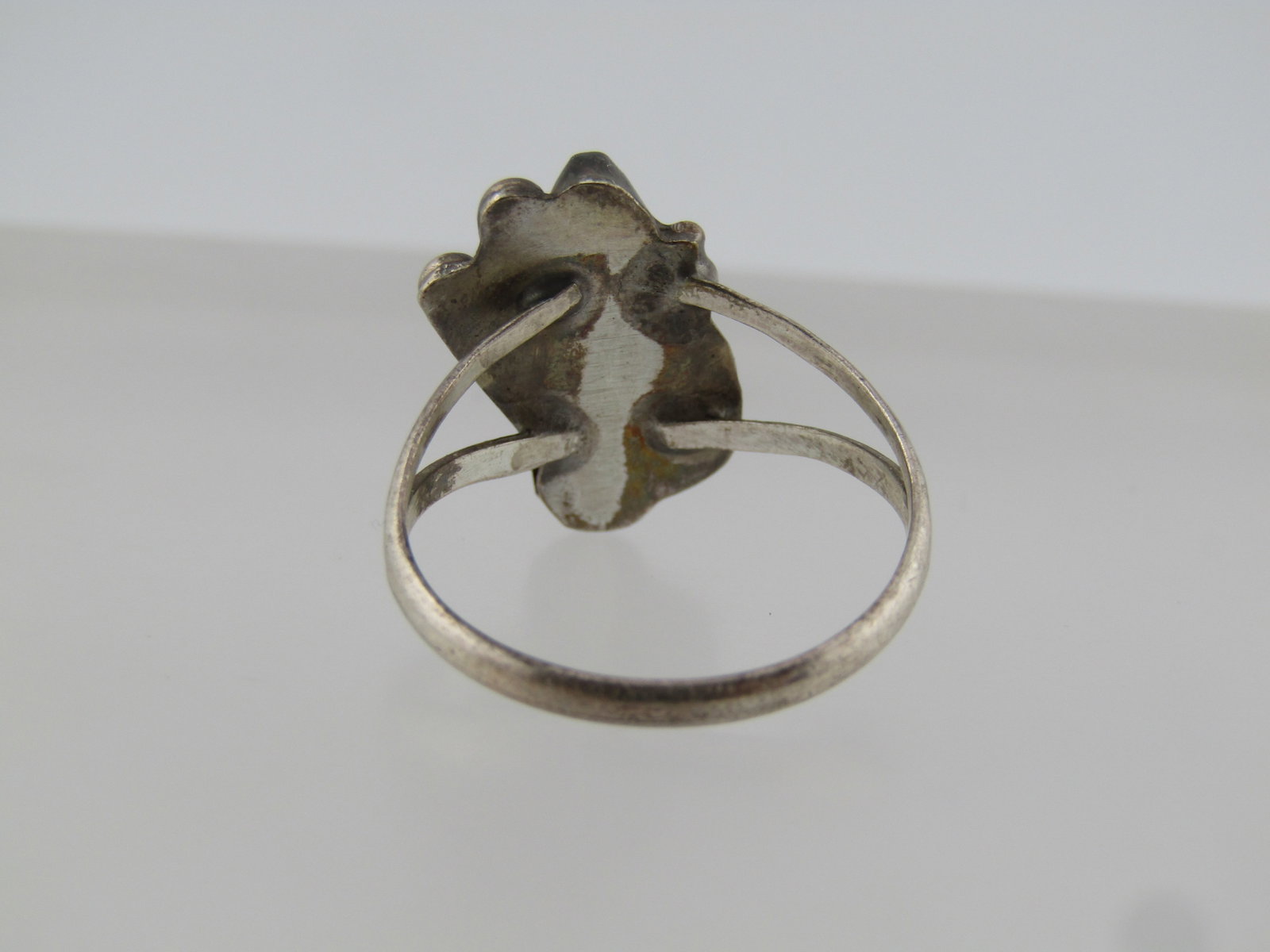 Vintage Sterling Southwestern Mother-of-Pearl Ring, Sz. 9 1960's-1970's - 6