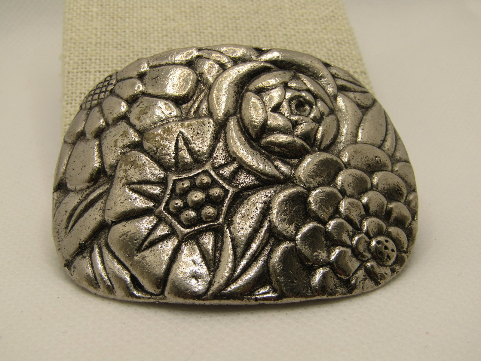 Vintage Floral Shoe Clip, Signed MUSI, 2.5" by 1.75", Repousse - 5