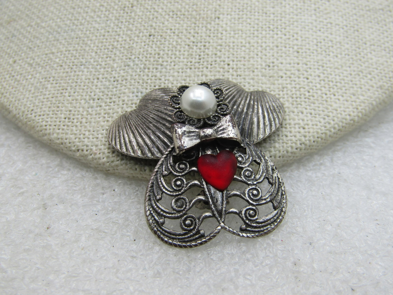 Vintage Angel Brooch Signed Jane with Faux Pearl Red Heart - 4