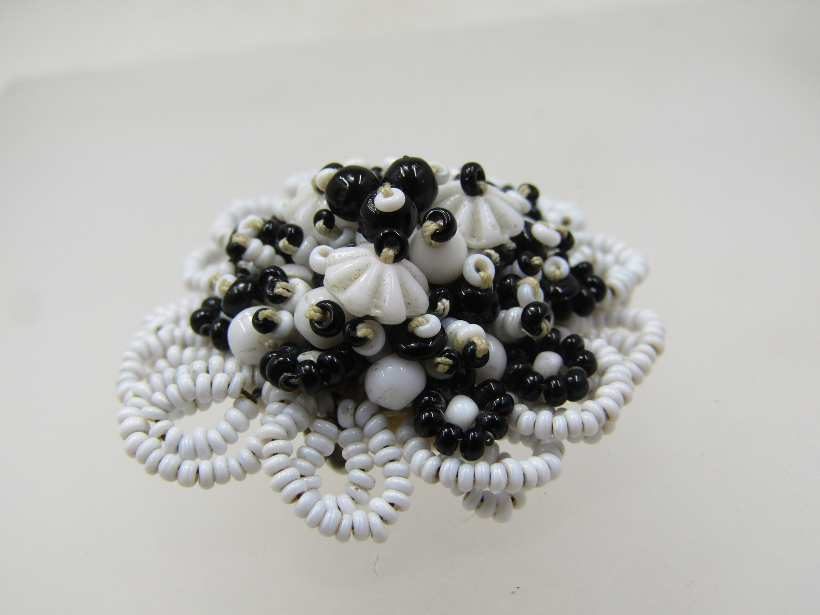 Vintage Black and White Seed Bead Blossom Brooch,1-3/8" Round - 4